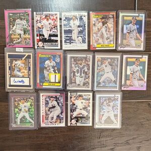 Don Mattingly Auto to 32 Yankee Lot Baseball Sportscards Trading Panini & Topps